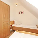 Haus Wilhelmine Whg Og Apartment *