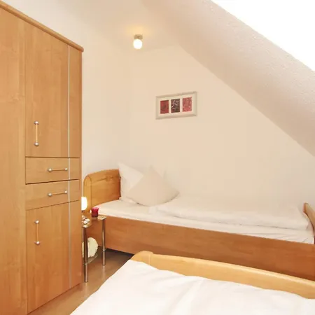 Haus Wilhelmine Whg Og דירה *